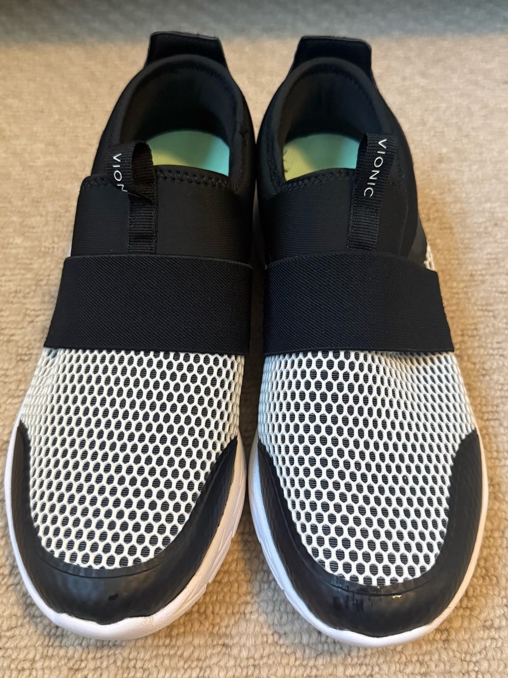 Like New! Vionic Camrie Slip On Sneakers